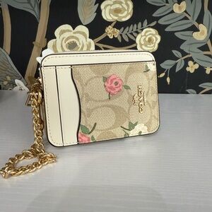 Coach Zip Card Case in Signature Canvas with Rose Floral Print